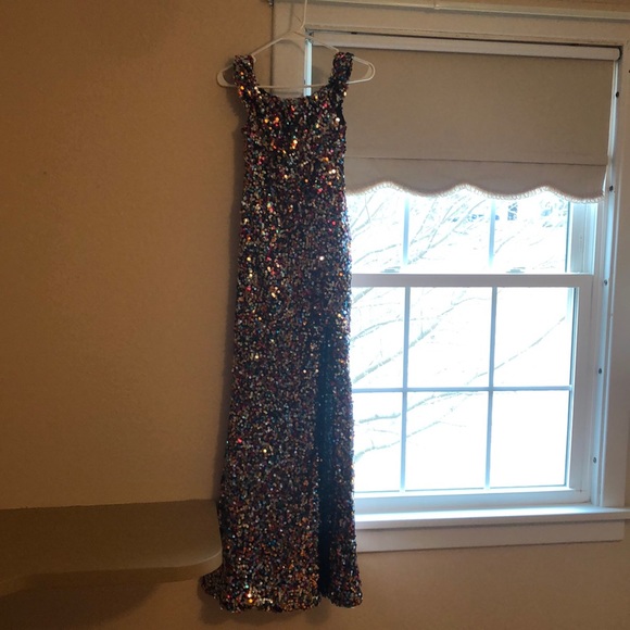 Dresses & Skirts - Sequin dress